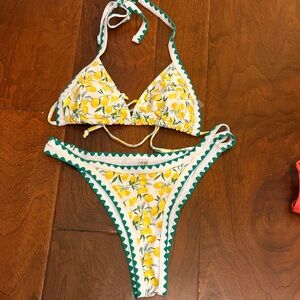 Amazon Lemon Print Bikini - Green and Yellow